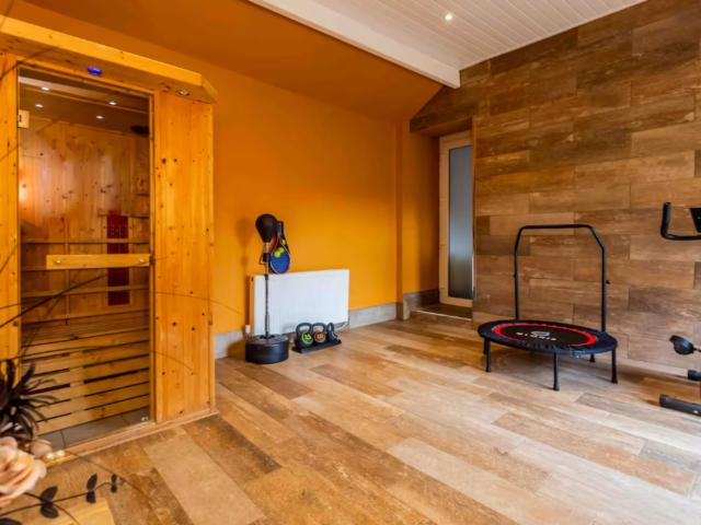 Country Durham House Sleeps 20 inc Hot tub and Sauna image