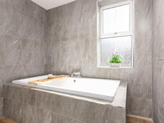 St Annes House Townhouse With Hot Tub & Bar | Sleeps 16 image