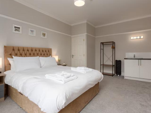 St Annes House Townhouse With Hot Tub & Bar | Sleeps 16 image
