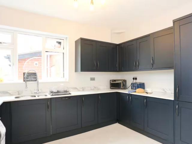 St Annes House Townhouse With Hot Tub & Bar | Sleeps 16 image