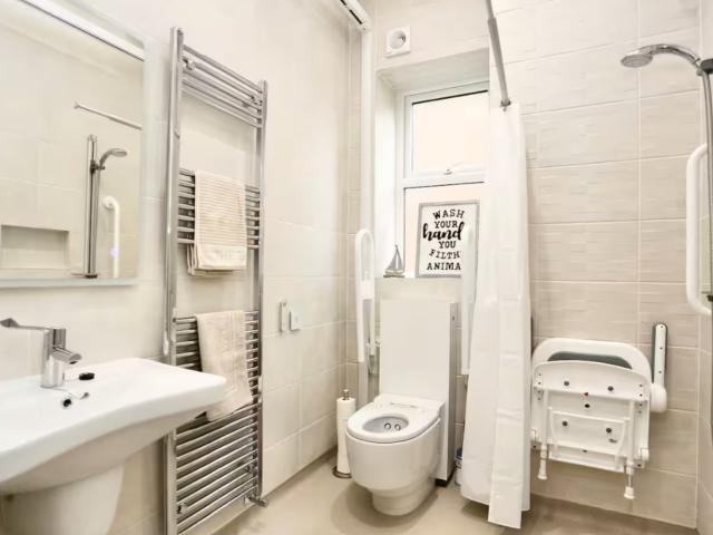 St Annes House Townhouse With Hot Tub & Bar | Sleeps 16 image