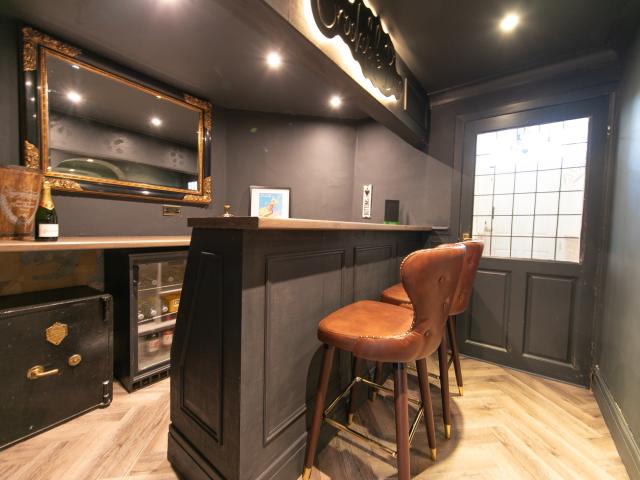 Stalmine House Sleeps 16 | Indoor Pool, Sauna and Games room image