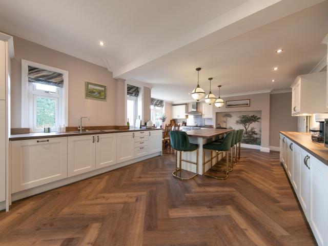 Stalmine House Sleeps 16 | Indoor Pool, Sauna and Games room image