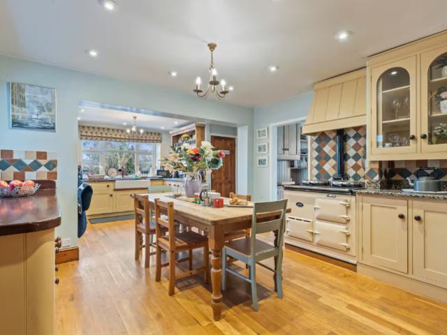 Somerset Farm sleeps 15 | Inc Hot Tub and Games Room image