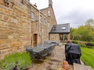 21 Sleeper Northumberland House inc Hot Tub thumbnail