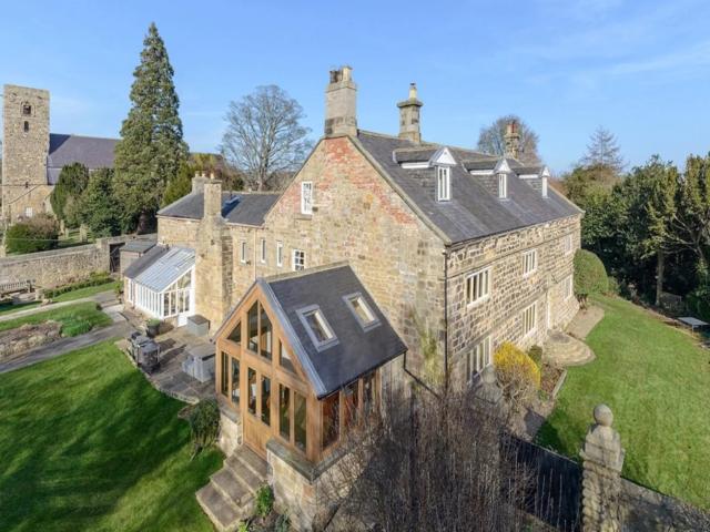 21 Sleeper Northumberland House inc Hot Tub image