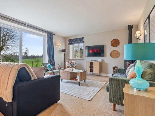 Somerset Farm sleeps 15 | Inc Hot Tub and Games Room image