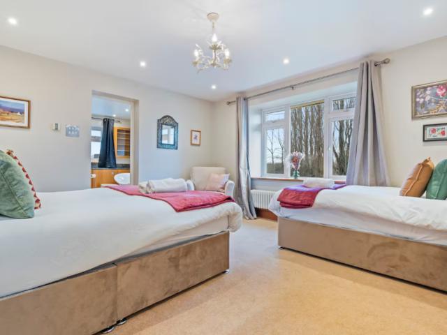Somerset Farm sleeps 15 | Inc Hot Tub and Games Room image