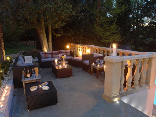 Old School Estate Sleeps 20 | Pool and Hot Tub image