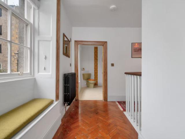 Peak District Country Home Sleeps 14 | Hot Tub image