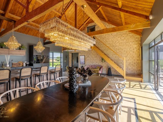 Cambridge Stunning Barn Conversion | Swimming Pool image