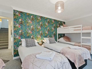 Seabright Townhouse thumbnail