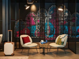 Moxy Marriott Hotel thumbnail